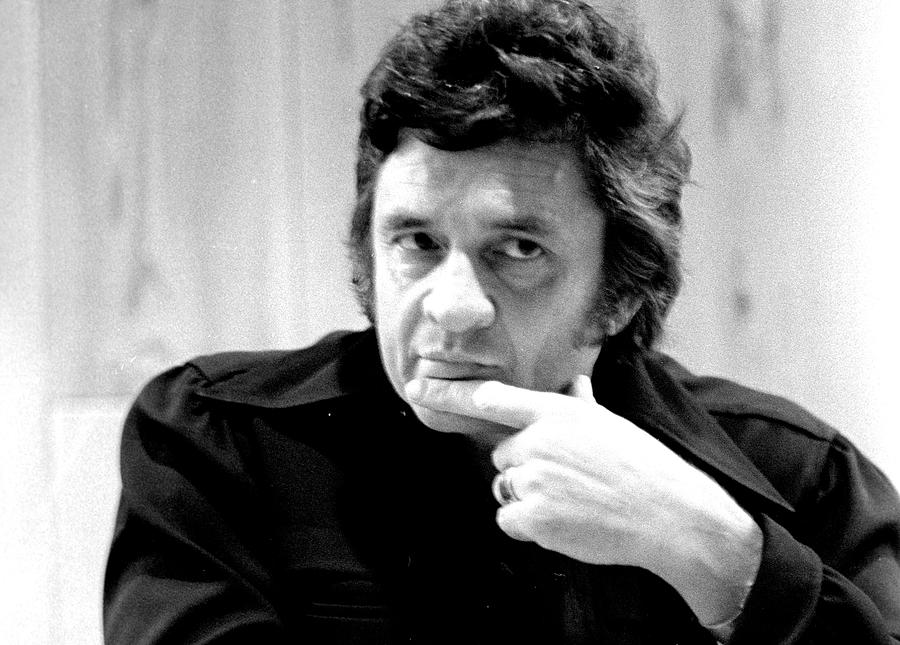 johnny-cash-hurt-365-days-in-music